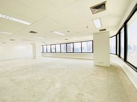 256 m² Office for rent at Ocean Tower 2, Khlong Toei Nuea, Watthana, Bangkok