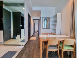 2 Schlafzimmer Wohnung zu vermieten im Edge Sukhumvit 23, Khlong Toei Nuea, Watthana