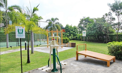 图片 2 of the Basketball Court at Lumpini Condotown Nida-Sereethai 2