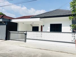 3 Bedroom Villa for sale at Phuket Thani Village, Si Sunthon