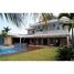 10 Bedroom House for sale in Jagarepagua, Rio De Janeiro, Jagarepagua