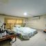 3 Schlafzimmer Appartement zu verkaufen im House for Sale, Phsar Thmei Ti Bei, Doun Penh