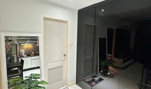 2 Bedrooms Condo for sale in Chomphon, Bangkok Pano Ville