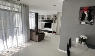Кондо, 2 спальни на продажу в Камала, Пхукет Kamala Regent