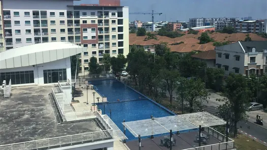 图片 1 of the 游泳池 at Smart Condo at Rama 2