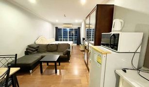 Studio Wohnung zu verkaufen in Khlong Toei Nuea, Bangkok Grand Park View Asoke