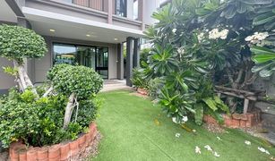 4 Bedrooms House for sale in Bang Sao Thong, Samut Prakan Burasiri Bangna