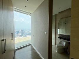 3 Schlafzimmer Penthouse zu vermieten im Magnolias Ratchadamri Boulevard, Lumphini