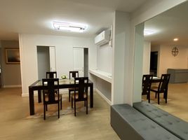 2 Schlafzimmer Appartement zu vermieten im Supalai Place, Khlong Tan Nuea, Watthana