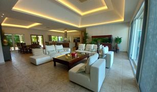 7 Bedrooms Villa for sale in Pong, Pattaya Sedona Villas 2