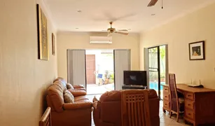 2 Bedrooms Villa for sale in Nong Prue, Pattaya View Talay Villas