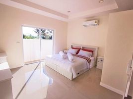 2 Schlafzimmer Villa zu verkaufen im Baan Yu Yen Pool Villas Phase 2, Wang Phong, Pran Buri