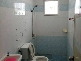 2 Schlafzimmer Reihenhaus zu verkaufen im Niraville Ekachai-Pojae, Bang Nam Chuet