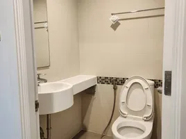 1 спален Кондо в аренду в Lumpini Place Rama 3 - Riverine, Bang Phongphang