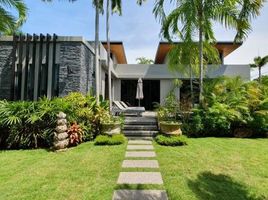 3 Bedroom Villa for sale at Nai Harn Baan Bua, Rawai, Phuket Town