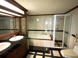 3 Bedroom Condo for rent at PM Riverside, Bang Phongphang