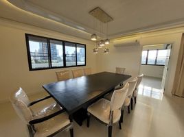 3 Schlafzimmer Appartement zu vermieten im Peng Seng Mansion, Lumphini, Pathum Wan