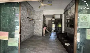 3 Schlafzimmern Shophaus zu verkaufen in Bang Lamung, Pattaya 