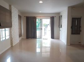 4 Bedroom House for sale at Manthana Chaengwattana-Ratchapruek, Bang Phlap, Pak Kret, Nonthaburi