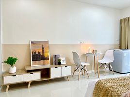 Studio Wohnung zu verkaufen im Sense of London, Samrong Nuea, Mueang Samut Prakan, Samut Prakan