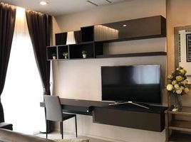 1 Bedroom Condo for rent at Noble Ploenchit, Lumphini