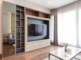 1 Bedroom Apartment for rent at The Address Chidlom, Lumphini