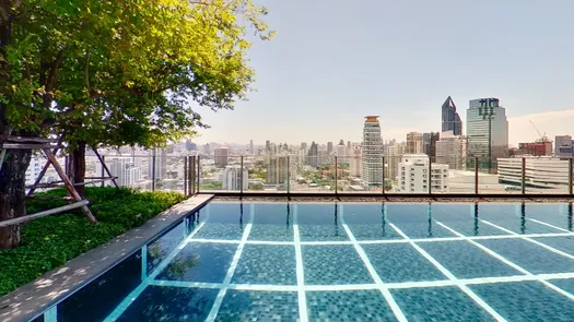 3D视图 of the Communal Pool at Noble BE33