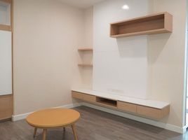 1 Schlafzimmer Appartement zu verkaufen im The Room BTS Wongwian Yai, Bang Lamphu Lang