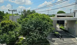 3 Bedrooms Townhouse for sale in Saphan Sung, Bangkok Baan Klang Muang Rama 9 - Krungthep Kreetha