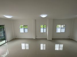 3 Schlafzimmer Villa zu verkaufen im Lanceo Ramkhamhaeng-Wongwaen, Khlong Song Ton Nun, Lat Krabang