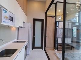 1 Bedroom Condo for sale at Chewathai Residence Asoke, Makkasan