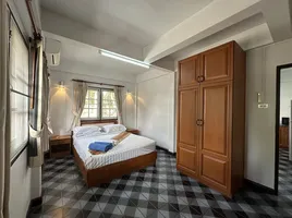 4 Schlafzimmer Villa zu vermieten im Nai Harn Villa, Rawai