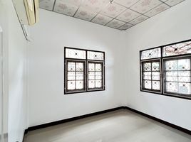 2 Schlafzimmer Villa zu verkaufen in Khlong Sam Wa, Bangkok, Bang Chan, Khlong Sam Wa