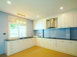 4 Bedroom House for sale in Meechok Plaza, Fa Ham, Nong Chom