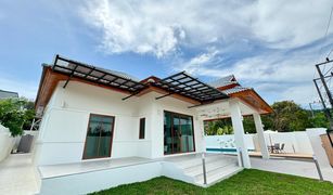 3 Bedrooms Villa for sale in Wichit, Phuket Baan Maneekram-Jomthong Thani