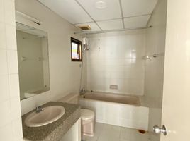 2 Schlafzimmer Wohnung zu vermieten im Top View Tower, Khlong Tan Nuea