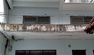 5 Schlafzimmern Reihenhaus zu verkaufen in Wat Tha Phra, Bangkok 