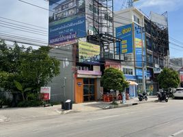  Whole Building for sale in MRT Station, Bangkok, Hua Mak, Bang Kapi, Bangkok