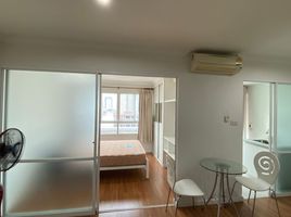 1 Bedroom Condo for sale at Lumpini Suite Pinklao, Bang Yi Khan