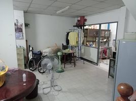 3 Bedroom Townhouse for sale at Narisra , Bueng Nam Rak, Thanyaburi