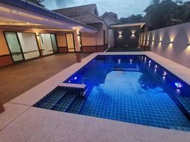 3 Bedroom House for rent at Dhewee Park Village, Bang Sare
