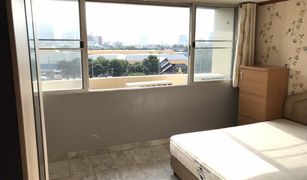 2 Bedrooms Condo for sale in Khlong Toei, Bangkok Monterey Place