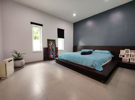 5 Bedroom House for sale in Hua Hin Airport, Hua Hin City, Hin Lek Fai