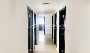 3 Bedrooms Apartment for sale in Al Reef Villas, Abu Dhabi Tower 35