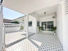 2 Bedroom Townhouse for sale at Chokchai Garden Home 1, Nong Prue