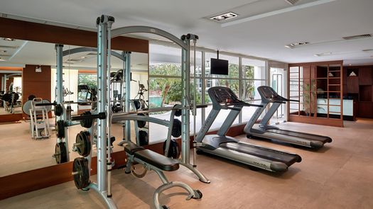 Fotos 1 of the Fitnessstudio at Dusit Suites Ratchadamri Bangkok