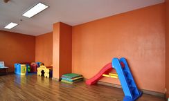 Фото 3 of the Indoor Kids Zone at Sukhumvit Plus