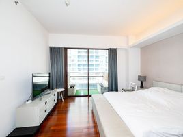 2 Schlafzimmer Appartement zu vermieten im Hansar Rajdamri, Lumphini