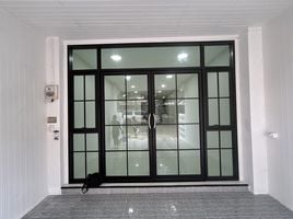 2 Schlafzimmer Reihenhaus zu verkaufen im Phanason Villa (Borae), Wichit, Phuket Town, Phuket, Thailand