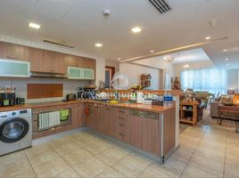 2 Bedroom Apartment for sale at Marina Residences 1, Marina Residences, Palm Jumeirah